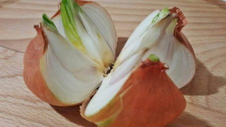 Secretul ascuns în banala ceapă! Medicamentul miraculos din bucătărie! Ce afecţiuni tratează
