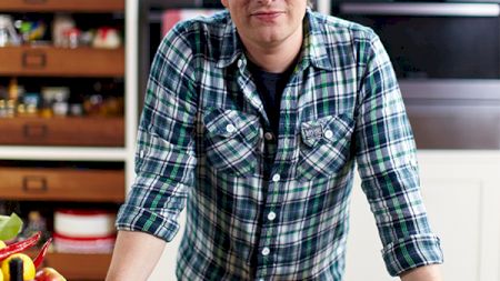 Un celebru bucătar rupe tăcerea! Cum a pierdut Jamie Oliver o avere: Aproape de faliment