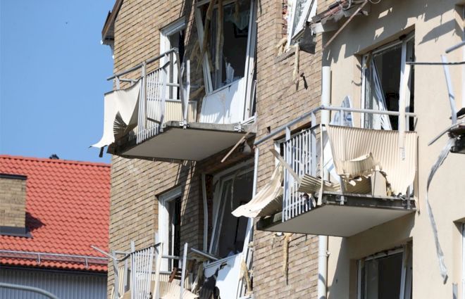 Suedia sub asalt! Zeci de explozii în zone cheie. Presa suedeză a acoperit totul