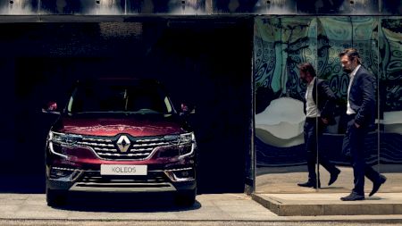 Renault lansează un nou SUV! Cât costă și ce avantaje are. Cum răspunde Ford