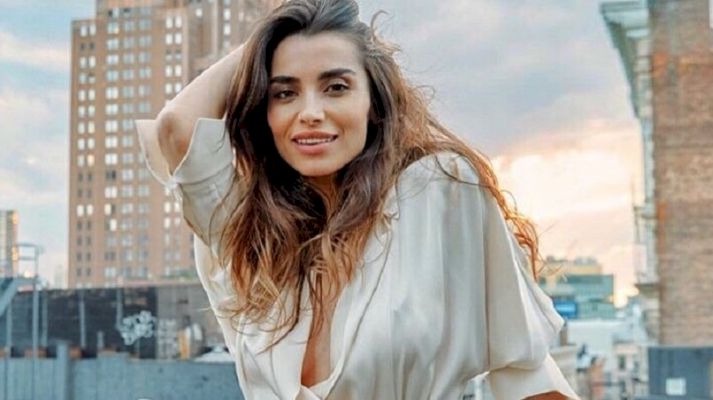Lili Sandu e însărcinată?! Amănuntul care a dat-o de gol: Ce spune vedeta