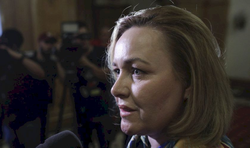 Strigător la cer! Ce bolid de lux și-a cumpărat Carmen Dan: Oare de unde o fi avut atâția bani