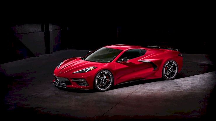 Prima mașină Chevrolet C8 Corvette Stringray se vinde pentru 2,7 milioane euro