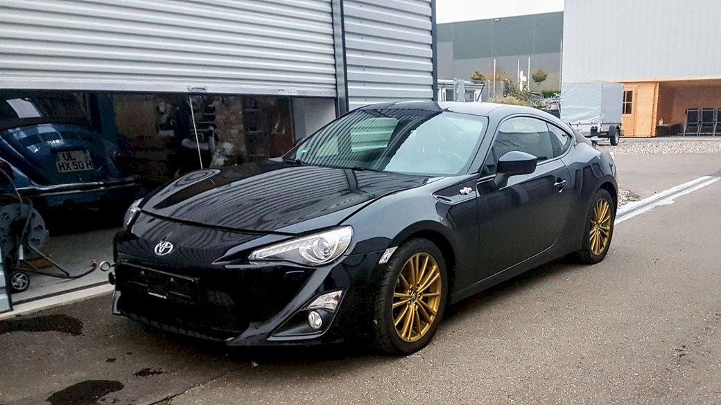 Acest model Toyota GT86 complet electric pare rapid!