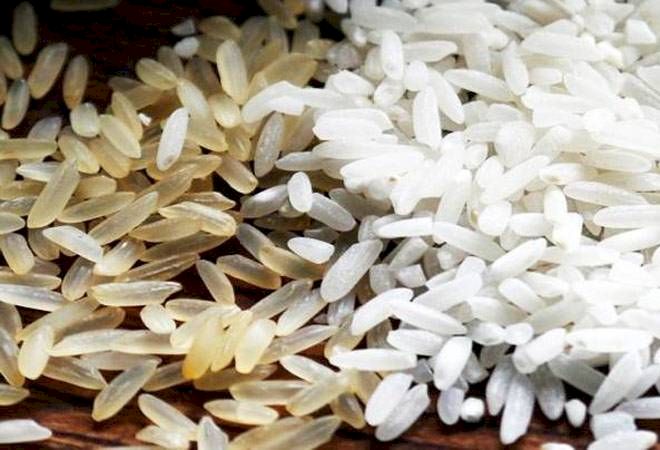 Mâncăm orez din plastic fără să știm! Cum îl deosebim de cel natural! Testul care îţi salvează sănătatea