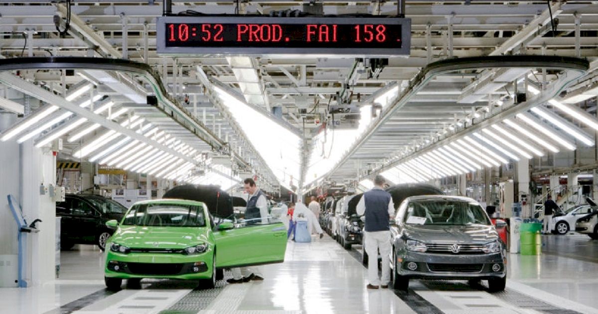 Fabrica Volkswagen din Portugalia își va reduce producția cu 16% datorită epidemiei de coronavirus