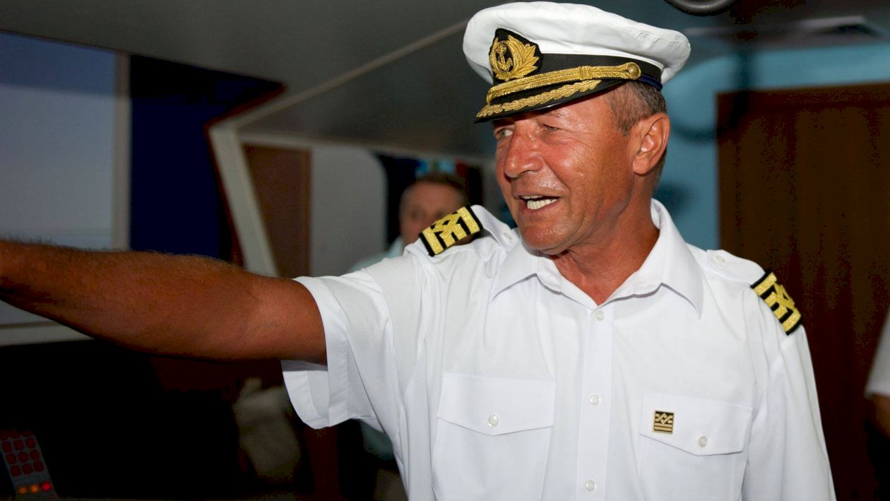 Traian Băsescu tună şi fulgeră! Avertisment pentru Iohannis şi Orban: Testaţi masiv populaţia