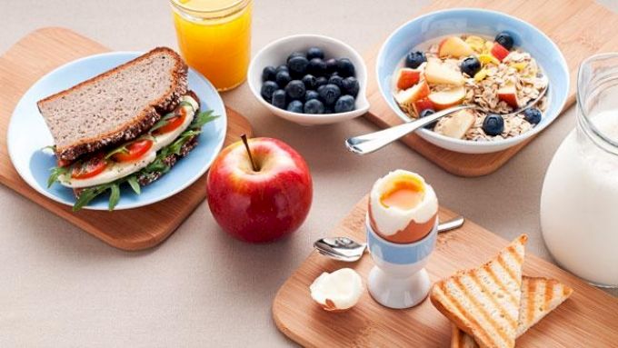 Dieta de primăvară bazată pe micul dejun! Accelerează metabolismul și crește arderile în doar 15 zile