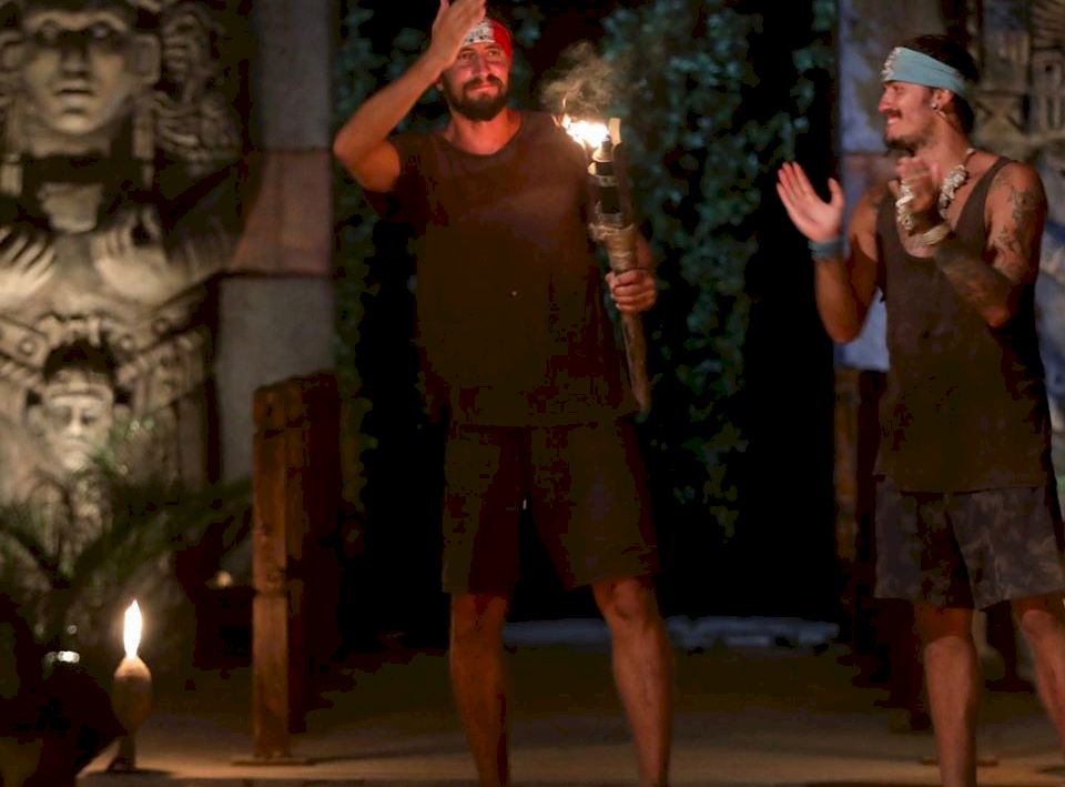 Scandal monstru la Kanal D! Cine câștigă marea finală Survivor România! Ce spune Cezar Juratoni