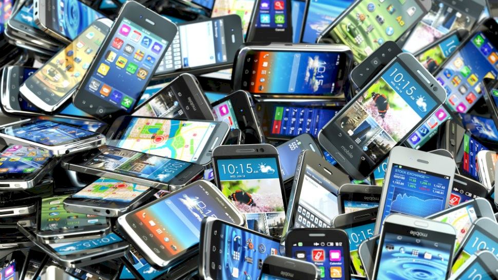 Atenție! Nu mai aveți voie cu aceste mărci de telefoane. Dacă sunteți prinși riscați amenzi uriașe