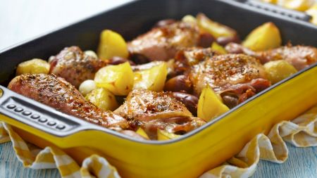 Cele mai fragede și super delicioase pulpe de pui. Rețeta spaniolă. Ai nevoie de un ingredient tradițional
