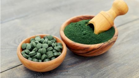 Spirulina, superalimentul antic: Unul dintre cele mai eficiente suplimente alimentare care combate chiar și otrăvirea