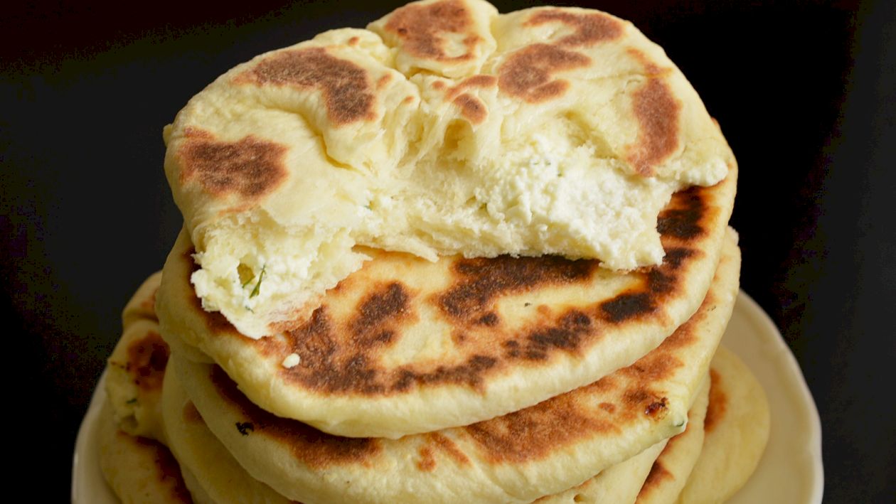 Cele mai fragede turtițe. Rețeta cu brânză și verdeață. Sunt extrem de delicioase