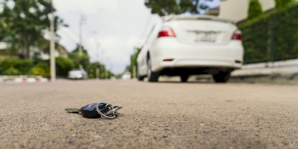 Ți-ai pierdut cheile de la mașină? Iată trei moduri în care le poți recupera. Sunt cele mai ieftine variante