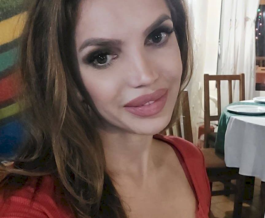 Cristina Spătar are un nou iubit! Este cu 21 de ani mai tânăr și fostul iubit al fiicei lui Vadim Tudor! Ce job are acesta și cum arată