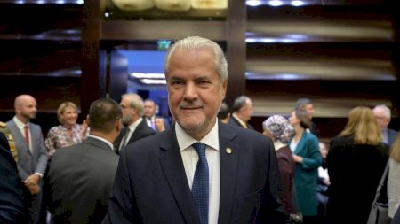 Revine Adrian Năstase la conducerea PSD? Planul din spatele ușilor închise