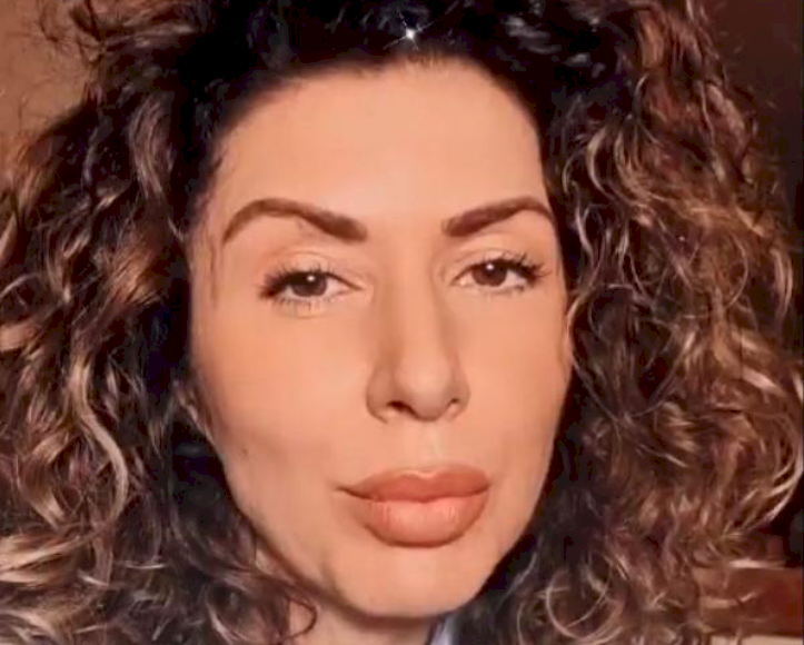 Câte clase are Carmen Brumă. Motivul pentru care nu se căsătorește cu Mircea Badea