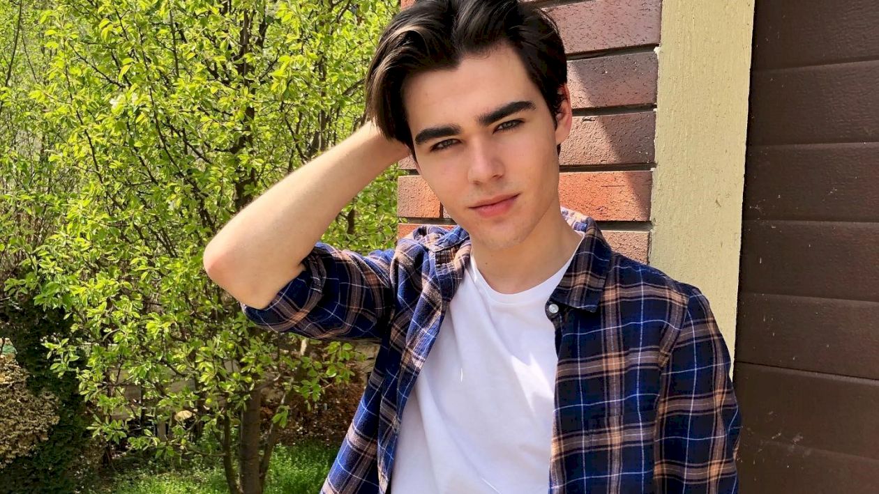 Fiul lui Ștefan Bănică Junior a recunoscut în sfârșit. Cine este tânăra misterioasă, cu care se afișează peste tot: ”Dacă lumea ar fi mai atentă...”