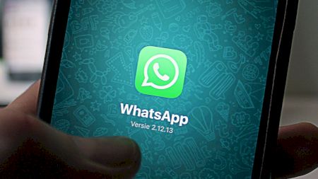 Mare atenție la conversațiile de pe WhatsApp! Poți primi amendă pentru un singur mesaj