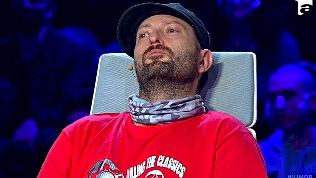 Câte clase are de fapt celebrul Cheloo? Cu ce sumă enormă îl plătește Antena 1 pentru postul de jurat iUmor