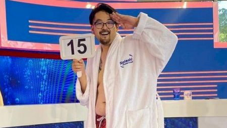 Dramă imensă pentru simpaticul japonez Rikito Watanabe după ce a sărit la Splash! Vedete la apă! Cristi Pulhac a dat detalii despre starea lui de sănătate