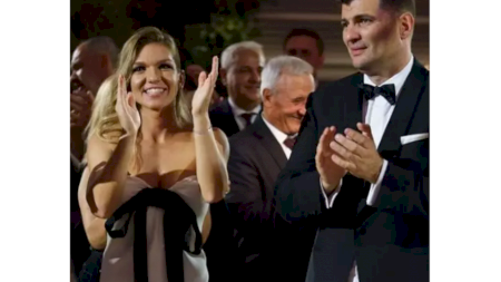 Cine a creat superba rochie purtată de Simona Halep la petrecerea sa de cununie și cât a costat