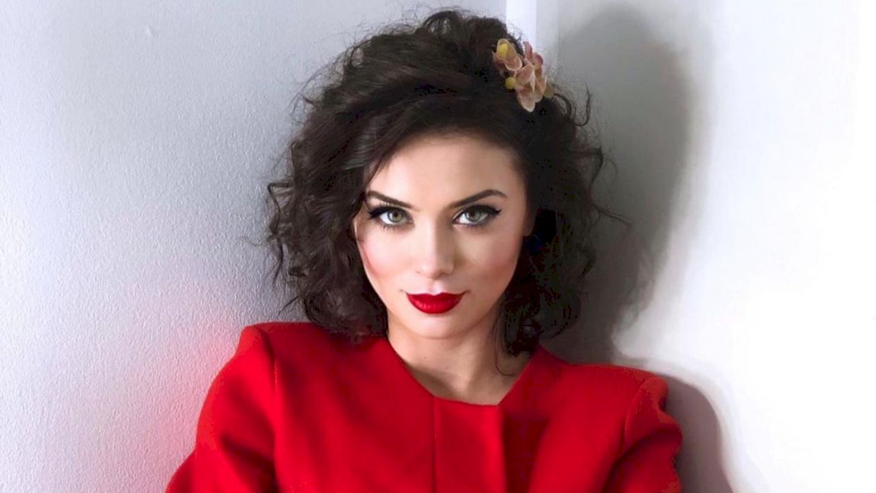 Am aflat cine este tatăl frumoasei Anca Dumitra, Gianina din Las Fierbinți. Actrița nu voia să se știe acest lucru