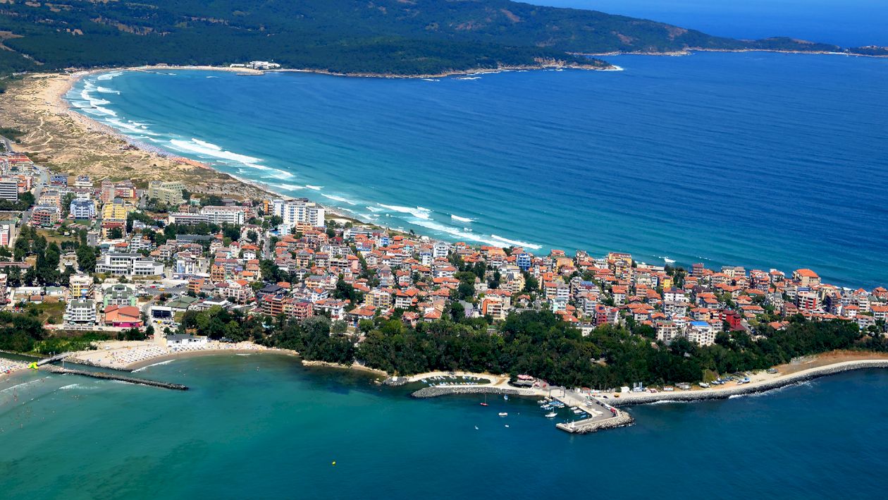 Data de la care se ieftinesc vacanțele la mare în Bulgaria! Vor fi toate la jumătate de preț! Anunț oficial