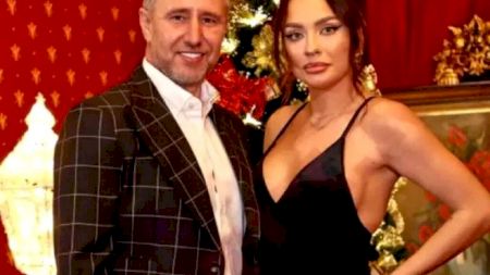 Milionarul celebru cu care s-a iubit Corina Caciuc, în timp ce era și cu Laurențiu Reghecampf. Anamaria Prodan a dat noi detalii incendiare