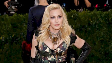 De necrezut! Cine este noul iubi celebru al legendarei Madonna? El are 23 de ani, ea 64