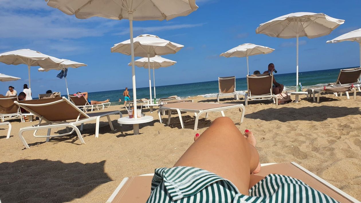 Adio Grecia, Albania, Turcia ori Bulgaria! O nouă destinație ieftină cu plaje superbe i-a cucerit pe români