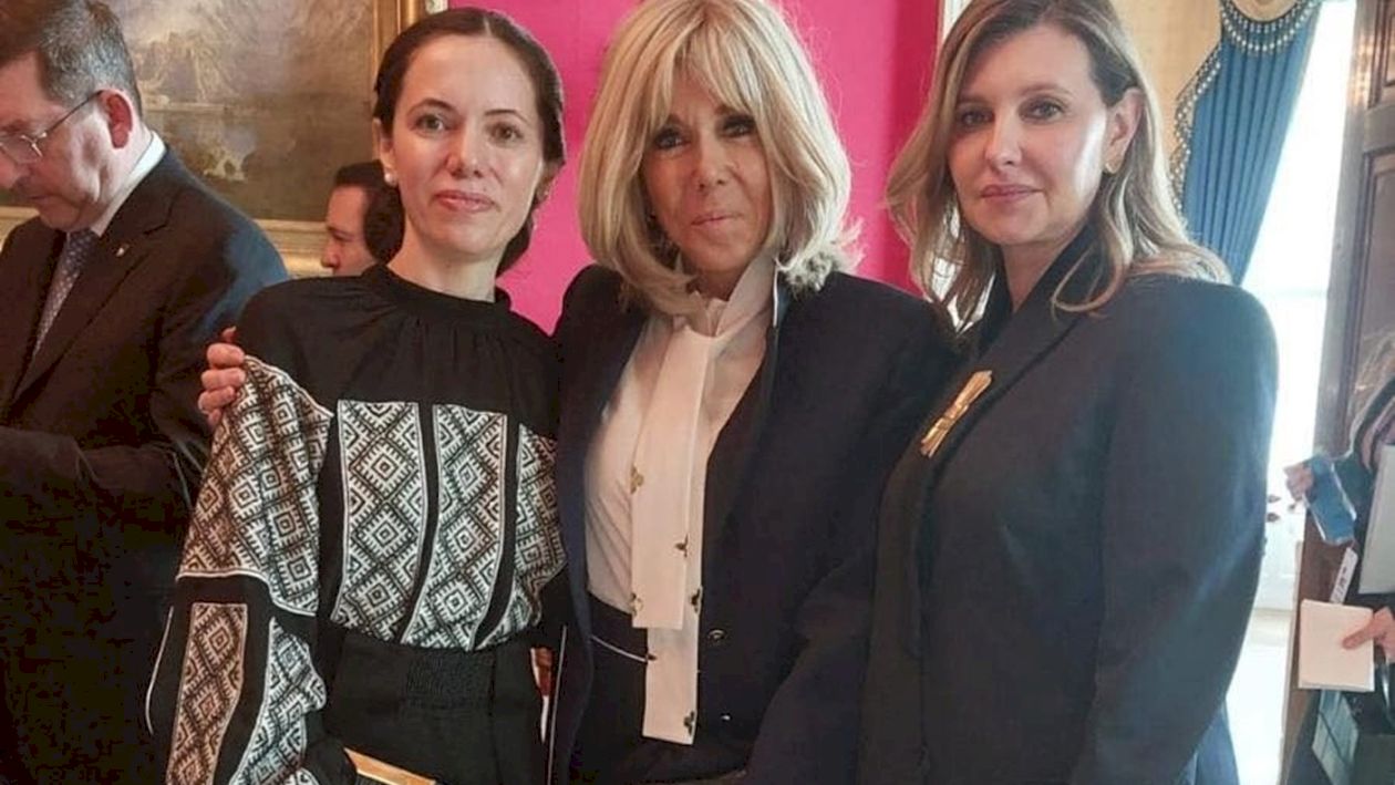 Ce vârstă are Mirabela Grădinaru, ce studii și în ce comună a petrecut mare parte din copilărie? L-a cunoscut pe Nicușor Dan la doar 21 de ani