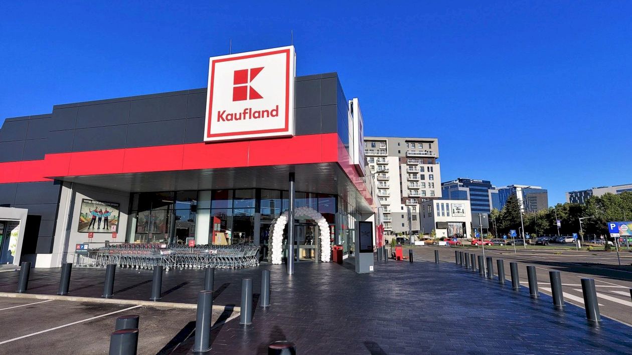 Kaufland lansează o campanie cu reduceri de 70%. Ce produse intră la promoție. Oferta este valabilă între 1 și 7 aprilie